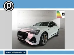 Gletscherweiß Gebraucht 2022 Audi e-tron Sportback Sport SUV | 44.907 € (Fairer Preis)