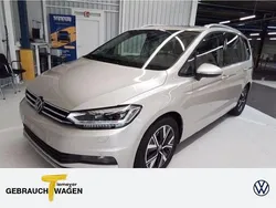 Silber Gebraucht 2024 VW Touran Move Van / Kleinbus | 36.950 € (Etwas zu teuer)