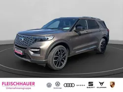 Grau Gebraucht 2021 Ford Explorer Platinum SUV | 36.290 € (Superpreis)
