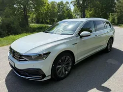 Weiß Gebraucht 2023 VW Passat GTE Kombi | 30.900 € (Guter Preis)