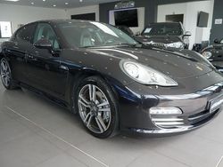 Basaltschwarzmetallic Gebraucht 2012 Porsche Panamera Limousine | 32.980 €