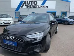 Mythosschwarz metallic (metallic) Gebraucht 2021 Audi A3 Sportback Sport Limousine | 19.990 € (Fairer Preis)