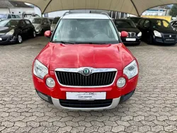 Rot Gebraucht 2012 Skoda Yeti Plus Edition SUV | 6.990 € (Guter Preis)
