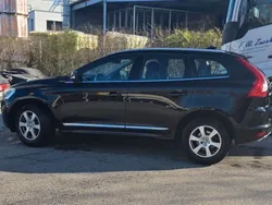 Schwarz Gebraucht 2016 Volvo XC60 Summum SUV | 16.000 € (Guter Preis)