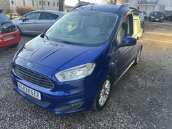 Indicblau metallic Gebraucht 2015 Ford Tourneo Courier Titanium Van / Kleinbus | 8.299 € (Fairer Preis)