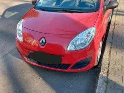 Rot Gebraucht 2011 Renault Twingo Kleinwagen | 1.500 € (Fairer Preis)