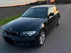 Schwarz Gebraucht 2010 BMW 116 Sport Line Kleinwagen | 3.300 € (Fairer Preis)