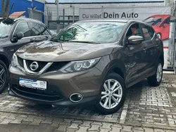 Braun Gebraucht 2016 Nissan Qashqai Acenta SUV | 11.990 € (Fairer Preis)
