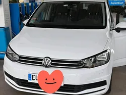 Weiß Gebraucht 2021 VW Touran Active Van / Kleinbus | 23.000 € (Guter Preis)