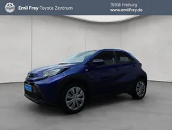 Juniper blue Gebraucht 2023 Toyota Aygo X-play Kleinwagen | 14.990 € (Guter Preis)