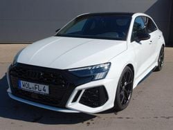 Weiß Gebraucht 2023 Audi RS3 Sport Limousine | 61.990 € (Etwas zu teuer)