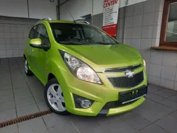 Grün Gebraucht 2011 Chevrolet Spark LT Kleinwagen | 3.800 € (Fairer Preis)