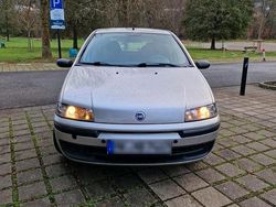 Silber Gebraucht 2001 Fiat Punto Kleinwagen | 2.250 € (Etwas zu teuer)