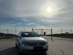 Silber Gebraucht 2014 VW Passat Kombi | 5.900 € (Guter Preis)