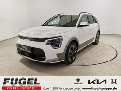 Weiß (snow white pearl) Gebraucht 2024 Kia e-Niro Inspiration SUV | 33.449 € (Fairer Preis)