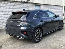 Grau Neu 2025 Kia Ceed GT-Line Limousine | 26.680 € (Guter Preis)