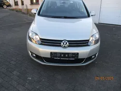 Silber Gebraucht 2009 VW Golf Plus Cross Highline Van / Kleinbus | 8.200 € (Teuer)
