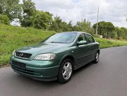 Grün Gebraucht 1999 Opel Astra Elegance Limousine | 1.850 € (Fairer Preis)