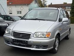 Silber Gebraucht 2002 Hyundai Trajet GLS Van / Kleinbus | 2.999 €
