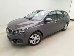 Platiniumgrau Gebraucht 2021 Peugeot 308 Active Kombi | 12.210 € (Guter Preis)