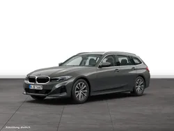 Gebraucht 2024 BMW 320 Comfort Edition Kombi | 43.536 € (Fairer Preis)