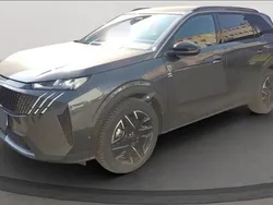Grau Gebraucht 2024 Peugeot 5008 Allure Van / Kleinbus | 39.849 € (Fairer Preis)