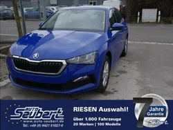 Blau Gebraucht 2019 Skoda Scala Ambition Kleinwagen | 15.590 € (Guter Preis)