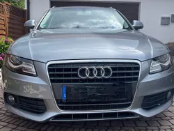 Grau Gebraucht 2009 Audi A4 Ambition Kombi | 6.500 € (Fairer Preis)