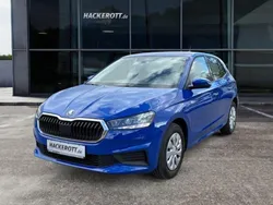 Blau Gebraucht 2022 Skoda Fabia Ambition Limousine | 13.980 € (Guter Preis)