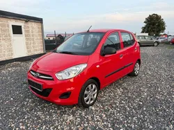 Rot Gebraucht 2012 Hyundai i10 Kleinwagen | 3.000 € (Fairer Preis)
