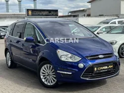 Blau Gebraucht 2014 Ford S-MAX Titanium Van / Kleinbus | 12.998 € (Etwas zu teuer)