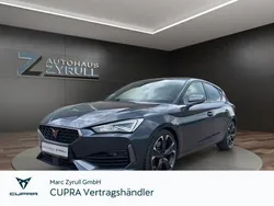 Grau Gebraucht 2022 Cupra Leon VZ3 Limousine | 30.980 € (Guter Preis)