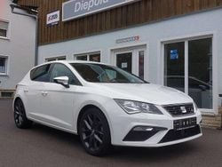 Candyweiss Gebraucht 2019 Seat Leon FR Limousine | 18.490 € (Fairer Preis)