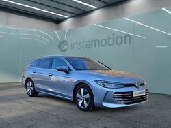Silber Gebraucht 2024 VW Passat Elegance Kombi | 37.040 € (Guter Preis)