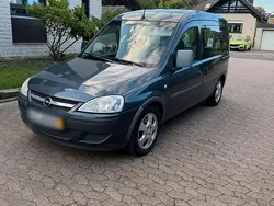 Blau Gebraucht 2006 Opel Combo Van / Kleinbus | 1.400 € (Fairer Preis)