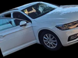 Weiß Gebraucht 2020 VW Passat Business Limousine | 16.999 € (Guter Preis)