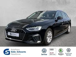 Mythosschwarz metallic (metallic) Gebraucht 2023 Audi A4 S-Line Kombi | 29.960 € (Superpreis)