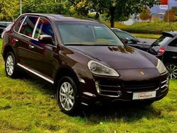 Braun Gebraucht 2009 Porsche Cayenne SUV | 11.999 € (Fairer Preis)