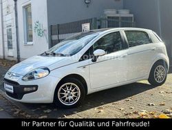 Weiß Gebraucht 2010 Fiat Punto Evo Dynamic Kleinwagen | 6.490 € (Etwas zu teuer)