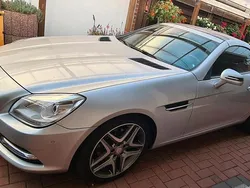 Silber Gebraucht 2014 Mercedes SLK200 Cabrio | 24.000 €