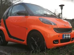Orange Gebraucht 2011 Smart ForTwo Coupé Kleinwagen | 6.400 €