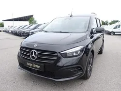 Loparitschwarz metallic Gebraucht 2025 Mercedes T180 Progressive Van / Kleinbus | 32.990 € (Teuer)
