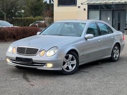 Silber Gebraucht 2004 Mercedes E320 Avantgarde Limousine | 7.900 € (Etwas zu teuer)