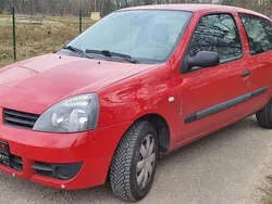 Rot Gebraucht 2008 Renault Clio II Campus Limousine | 1.650 € (Fairer Preis)