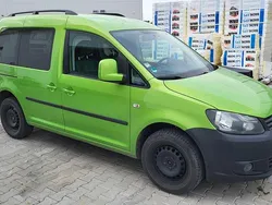 Grün Gebraucht 2013 VW Caddy Van / Kleinbus | 7.800 € (Fairer Preis)