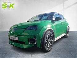 Pop green!, black pearlschwarz metallic (schwarz) Gebraucht 2024 Renault R5 Komfort Kleinwagen | 28.980 € (Guter Preis)