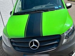 Grün Gebraucht 2019 Mercedes Vito Van / Kleinbus | 15.000 €