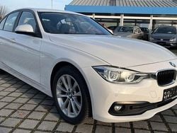 Weiß Gebraucht 2017 BMW 318 Limousine | 10.999 € (Guter Preis)