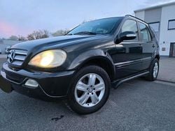 Schwarz Gebraucht 2004 Mercedes ML400 Edition SUV | 2.999 € (Fairer Preis)