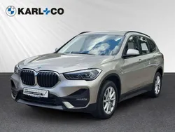 Silber Gebraucht 2021 BMW X1 Advantage SUV | 22.990 € (Fairer Preis)